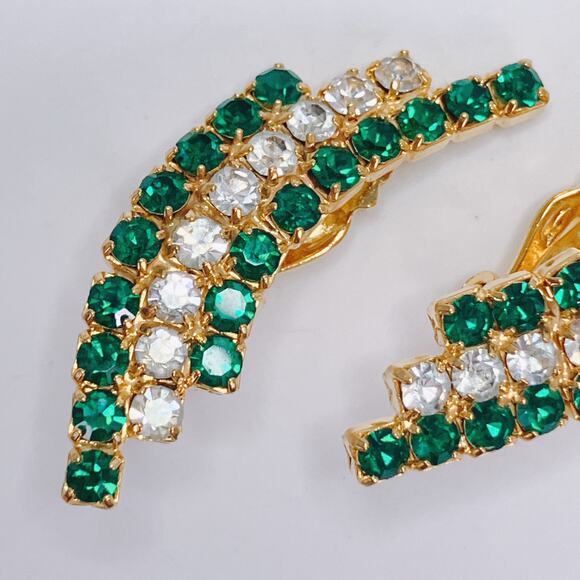 Vintage Emerald Green Glass Rhinestone Gold Tone Sparkly Clip On Earrings - Picture 4 of 10
